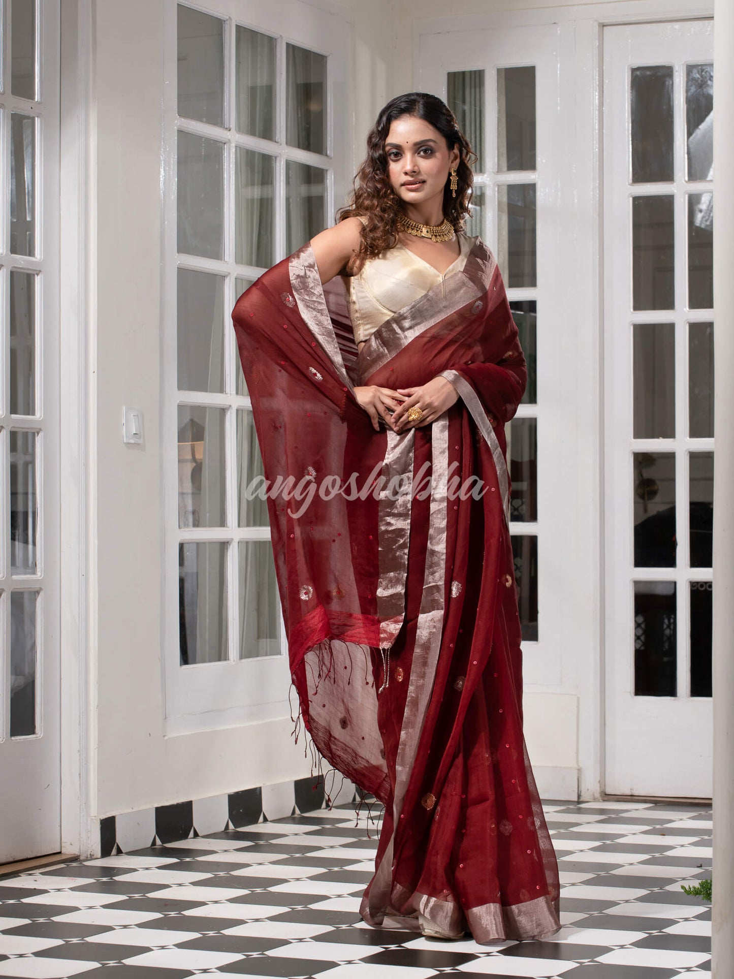 Traditional Maroon Muslin Silk Zari Work Handloom Saree