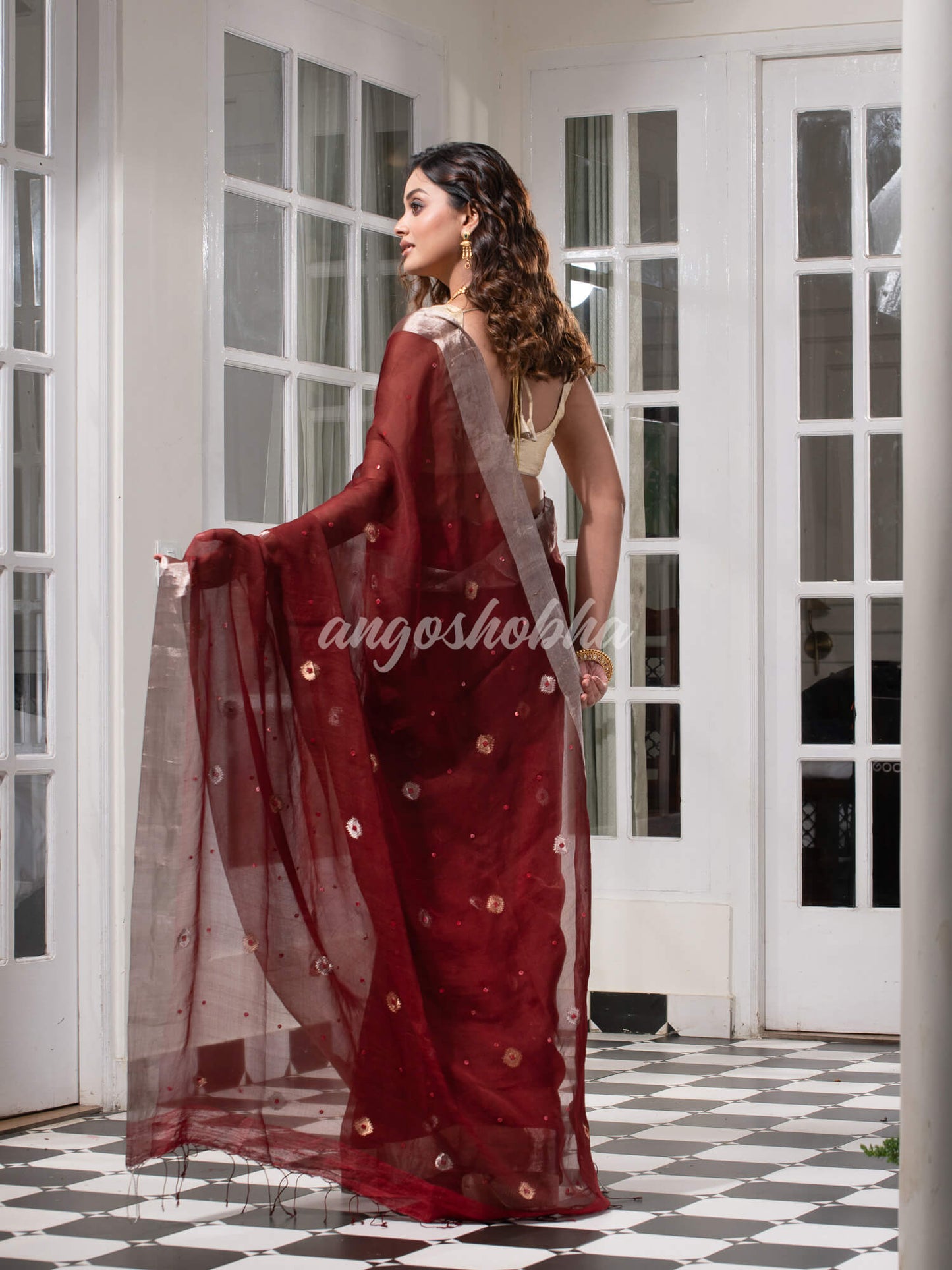 Traditional Maroon Muslin Silk Zari Work Handloom Saree