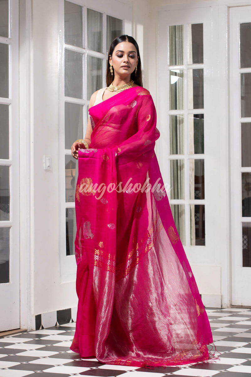 Cranberry Pink Pure Muslin Silk Handwoven Saree