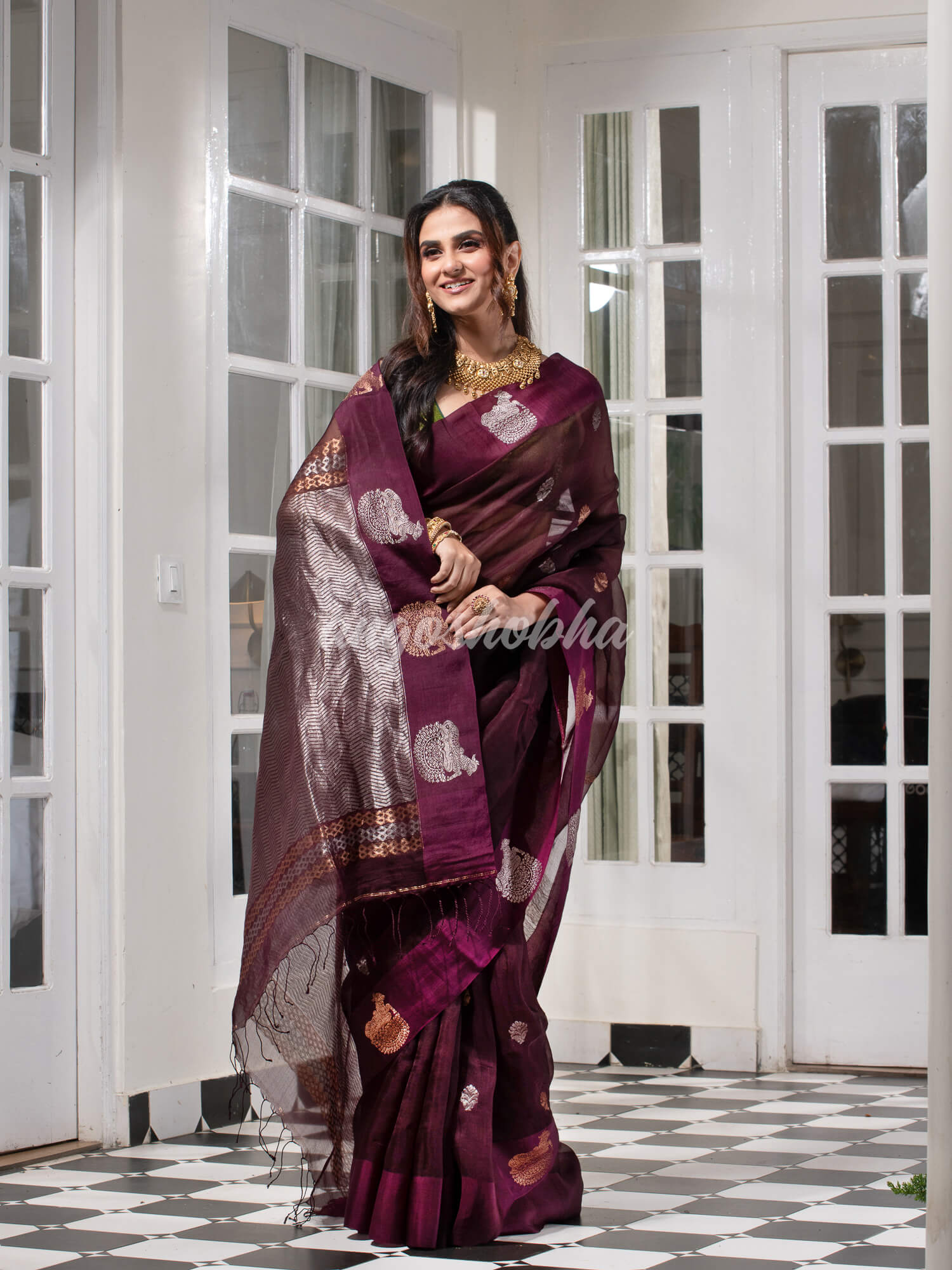 Wine Pure Muslin Silk Handwoven Saree