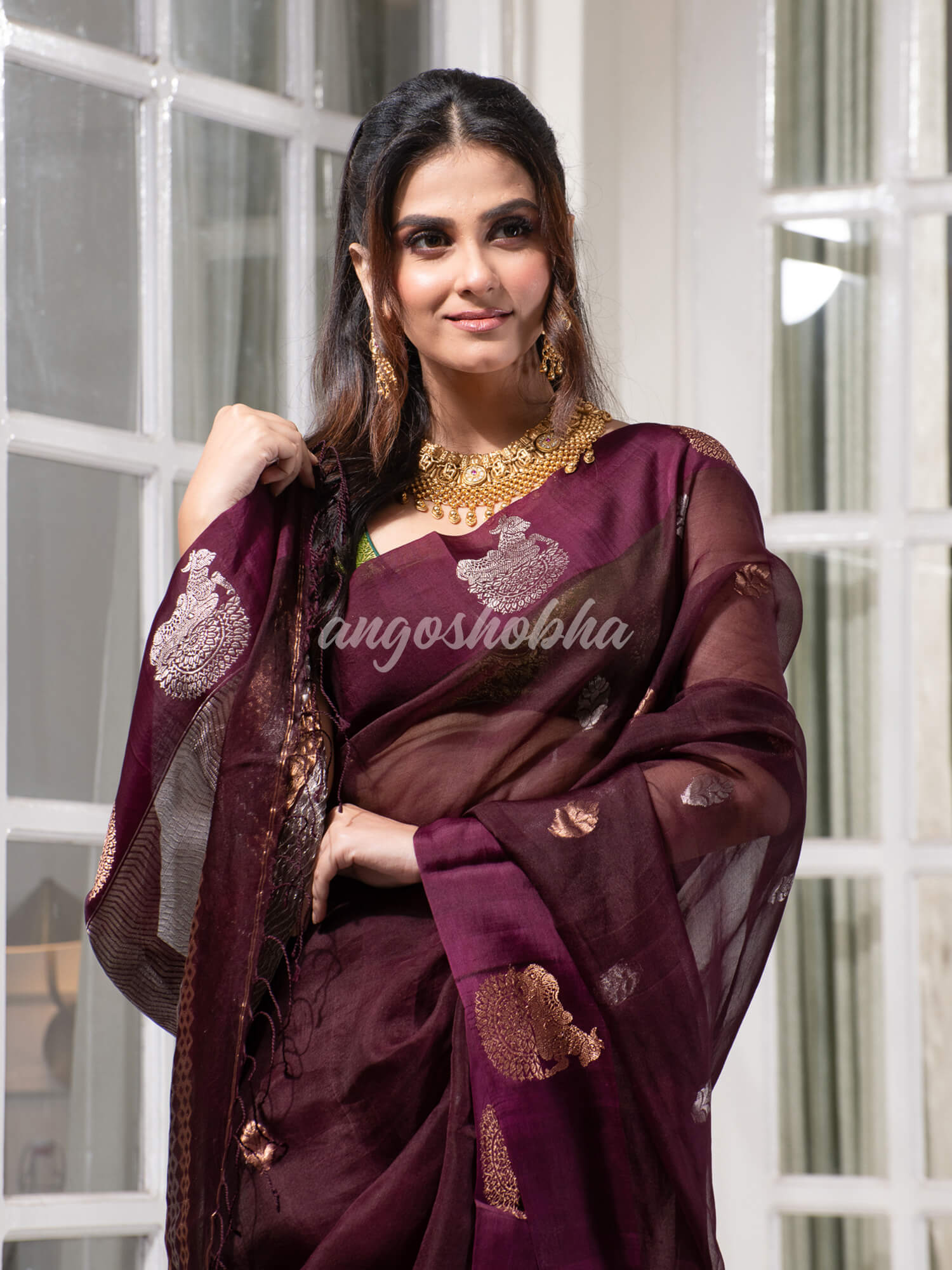 Wine Pure Muslin Silk Handwoven Saree