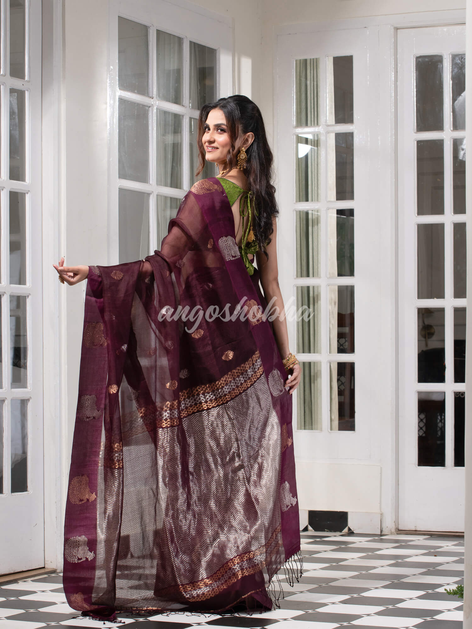 Wine Pure Muslin Silk Handwoven Saree
