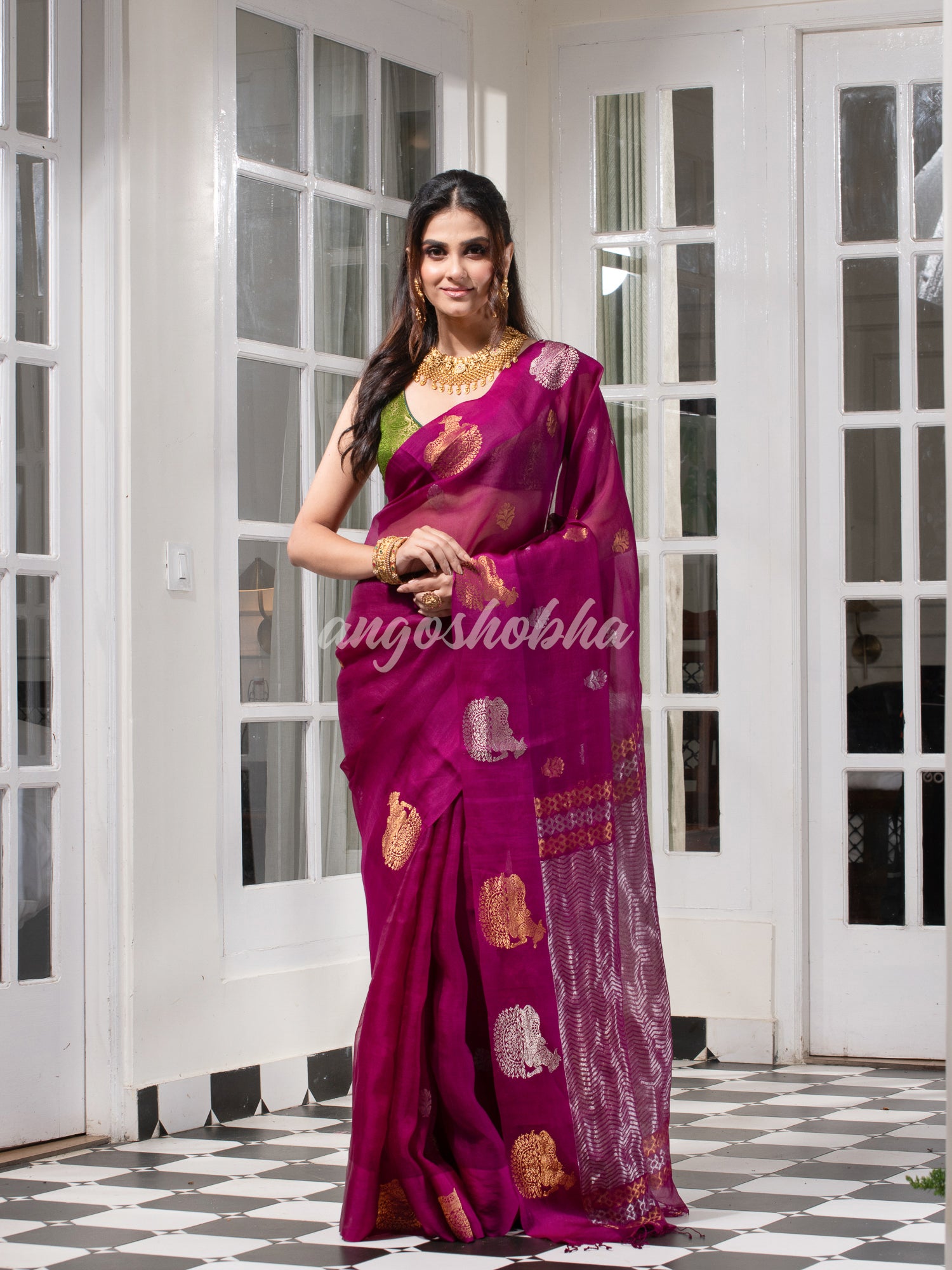 Berry Magenta Pure Muslin Silk Handwoven Saree