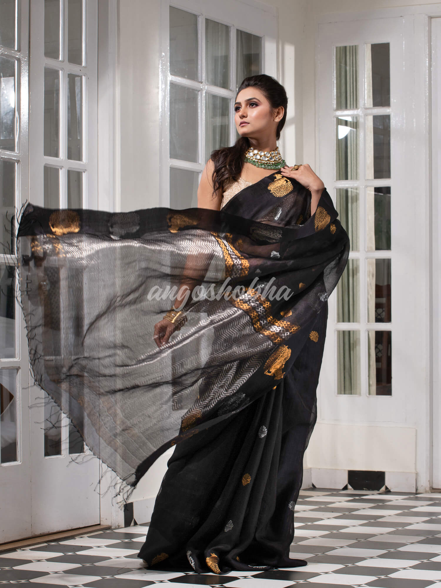 Black Pure Muslin Silk Handwoven Saree
