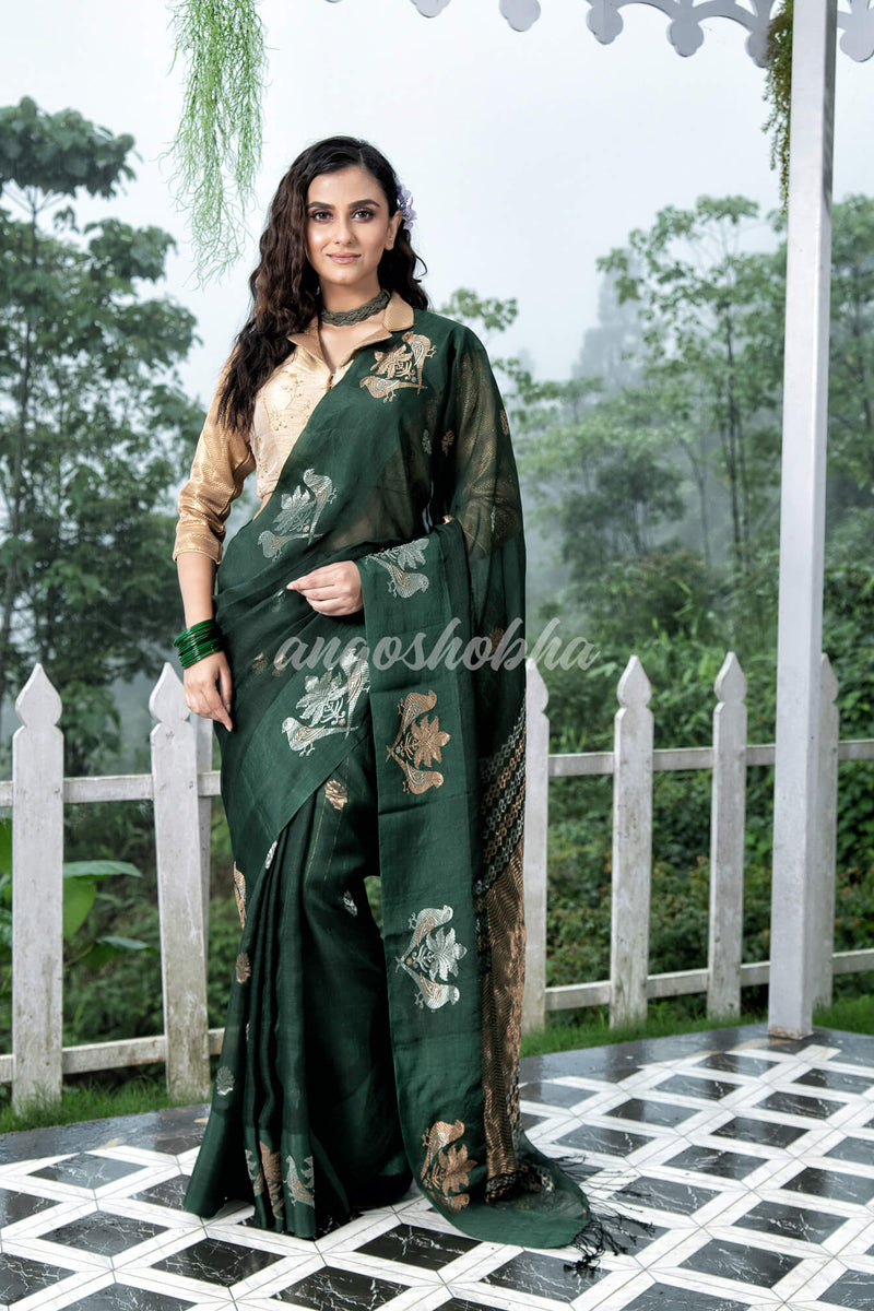 Moss Green Pure Muslin Intricate Bird Design Border Handwoven Saree