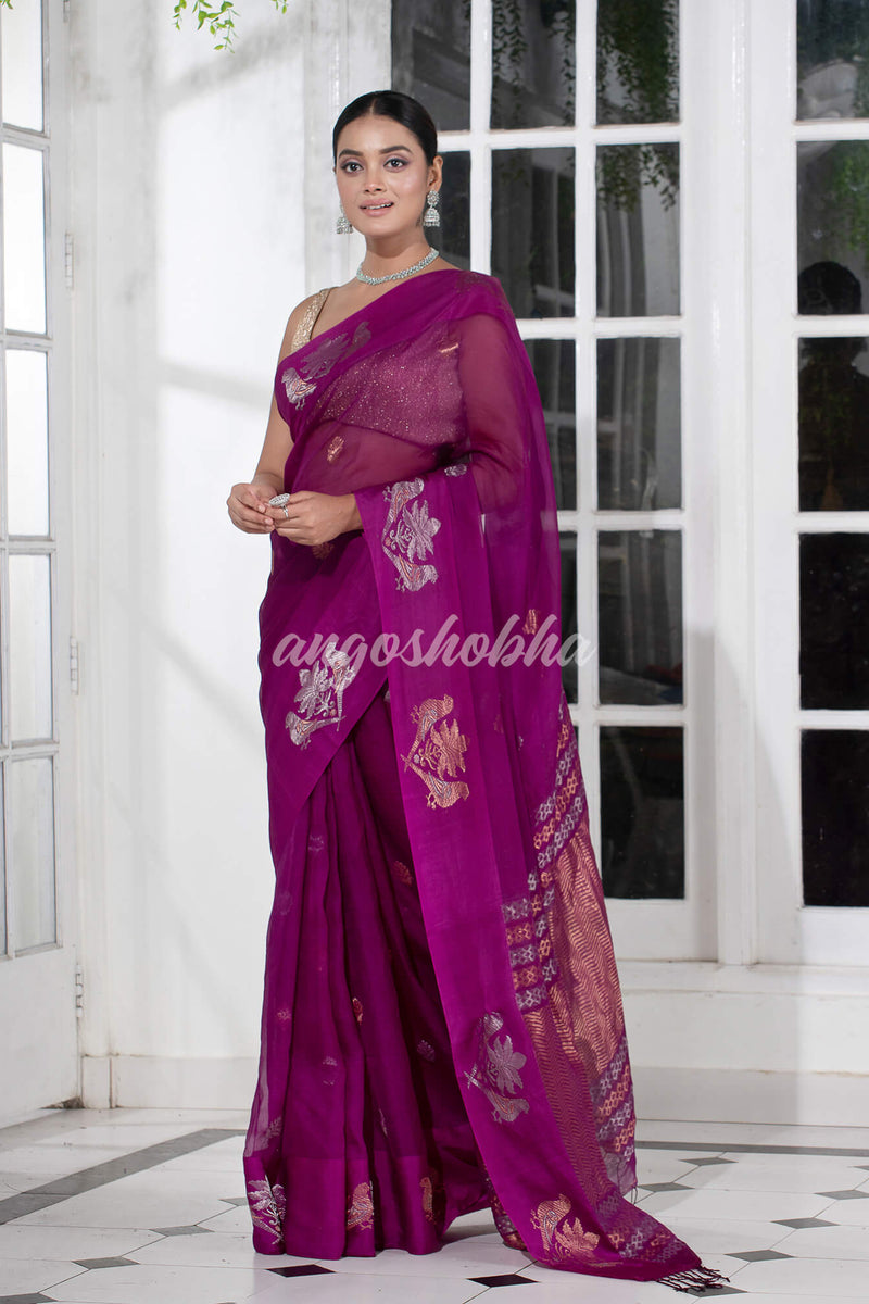 Mulberry Pure Muslin Intricate Bird Design Border Handwoven Saree