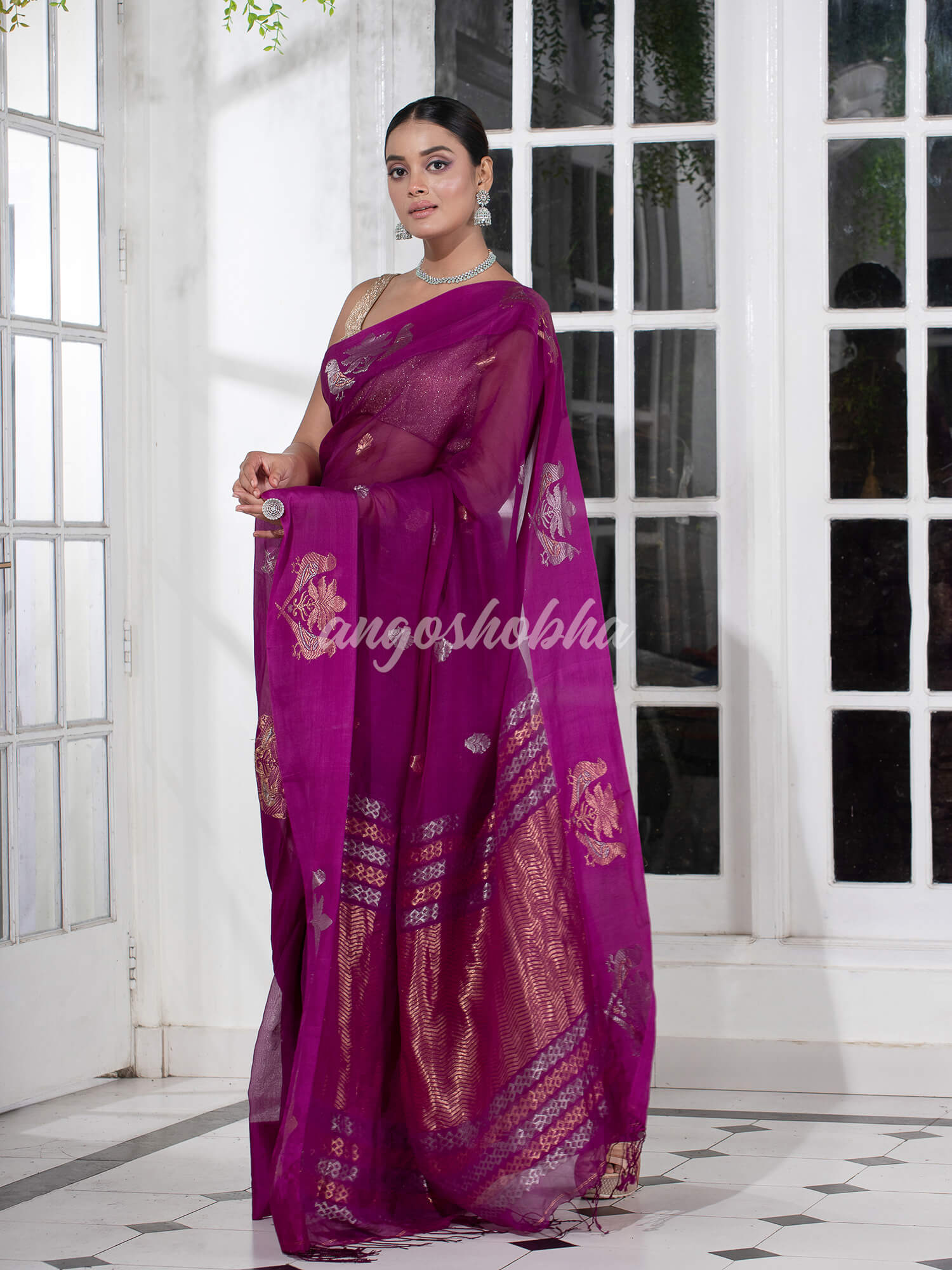 Mulberry Pure Muslin Intricate Bird Design Border Handwoven Saree