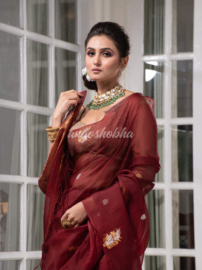 Burgundy Pure Muslin Silk Leaf Motifs Textured Handwoven Saree