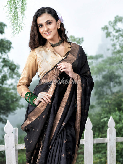 Black Matka Silk Light Golden Border Handwoven Saree