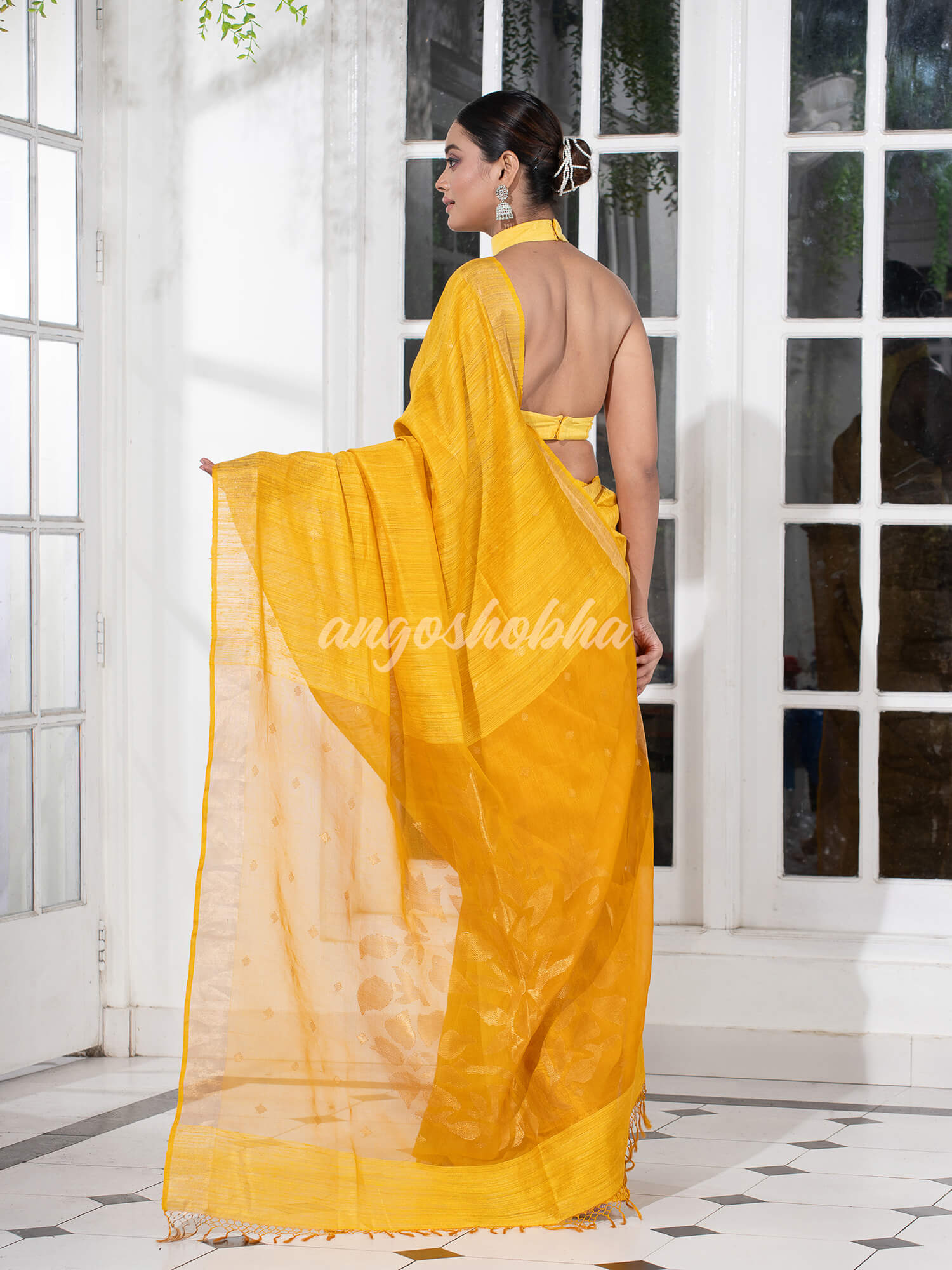 Yellow Matka Silk Light Golden Border Handwoven Saree