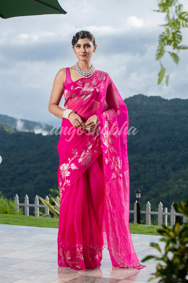 Pink  Silk White Flowers Motive Handwoven Muslin Saree