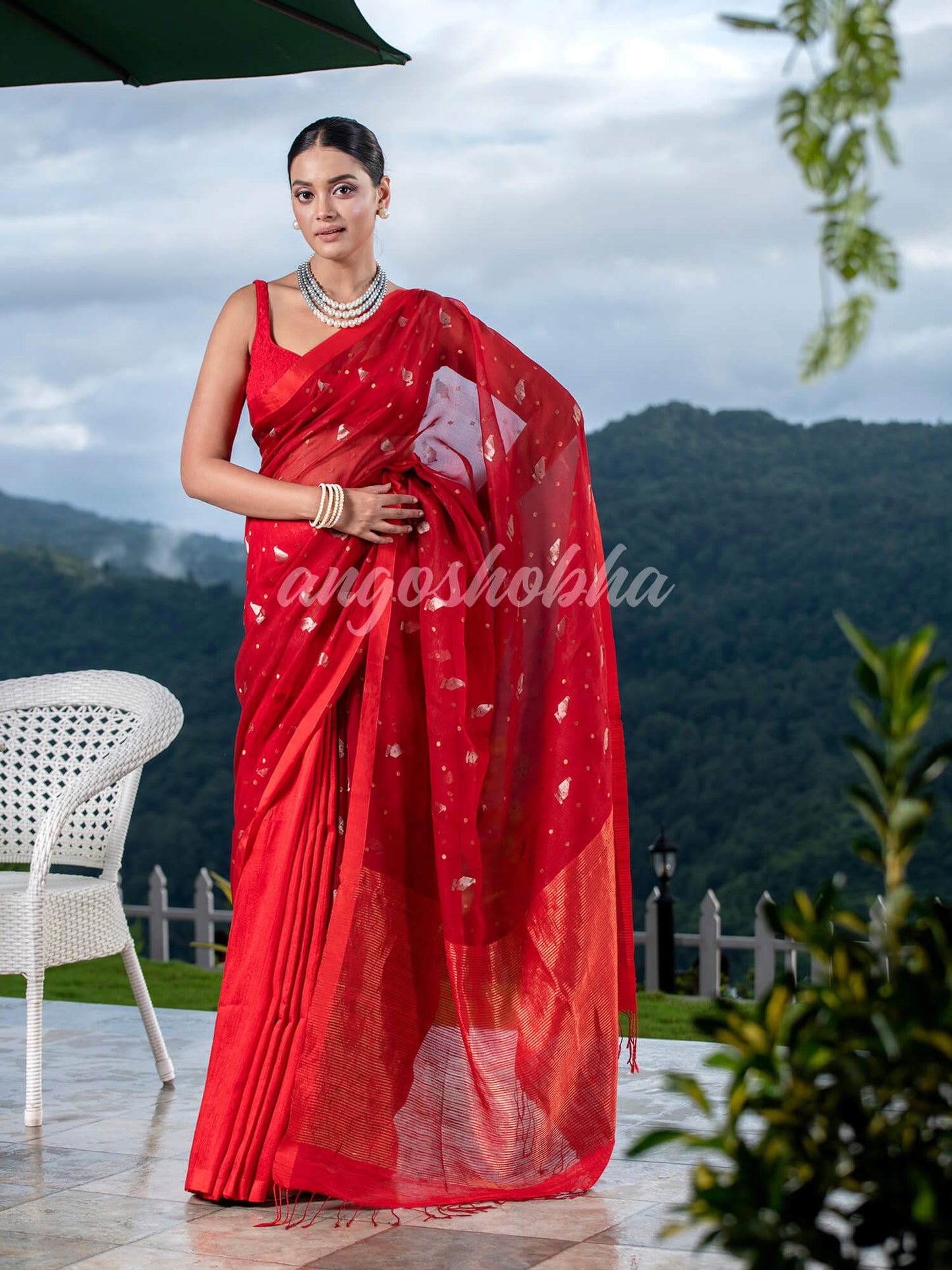 Red Half Half Matka Silk Handwoven Saree
