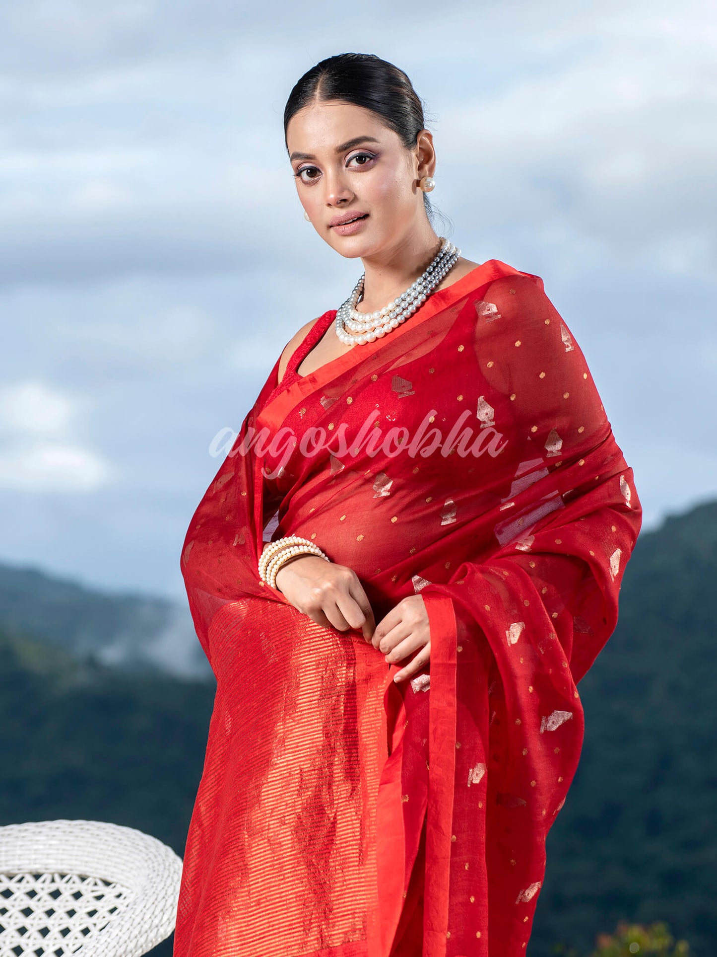 Red Half Half Matka Silk Handwoven Saree
