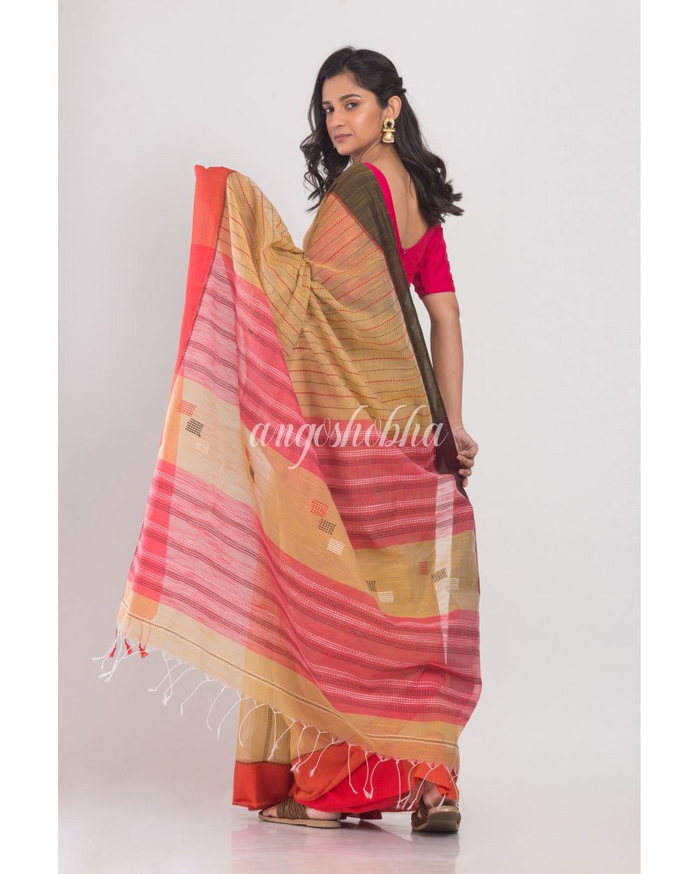 Beige Handloom Saree angoshobha
