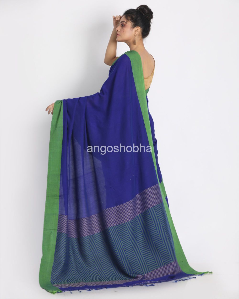 Bengal blue handwoven Mol Mol cotton saree angoshobha