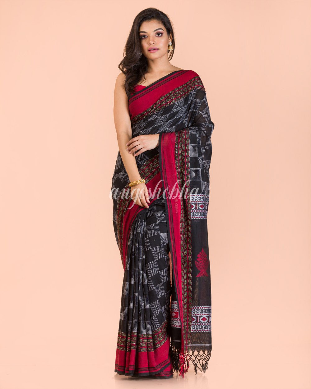 Black Beige Handwoven Kantha Stitch Saree angoshobha