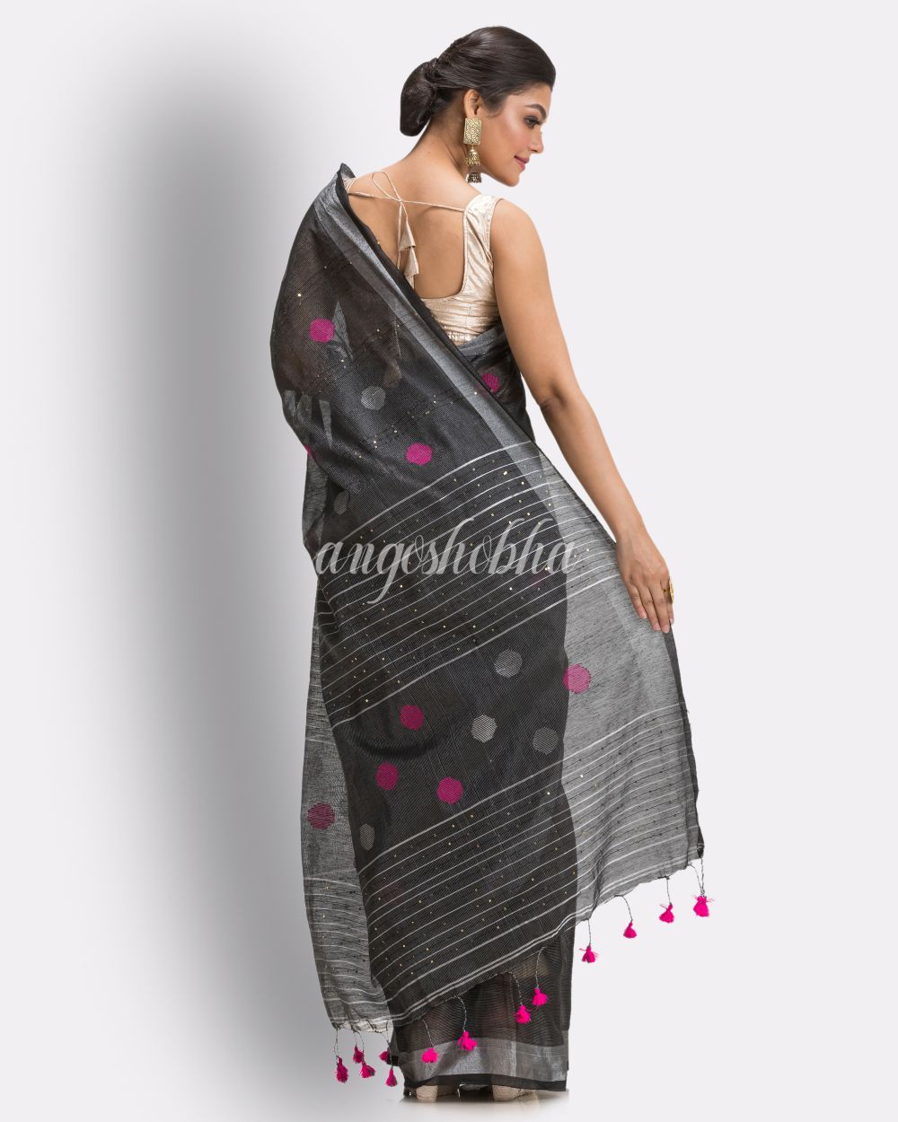 Black Cotton Blen Handloom Jamdani Saree angoshobha