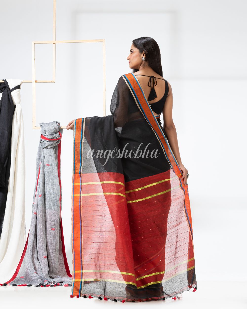 Black Cotton Blend Handloom Saree angoshobha