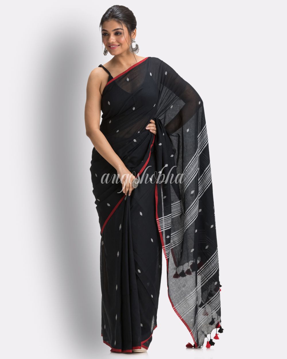 Black Handloom Cotton Molmol Jamdani saree angoshobha