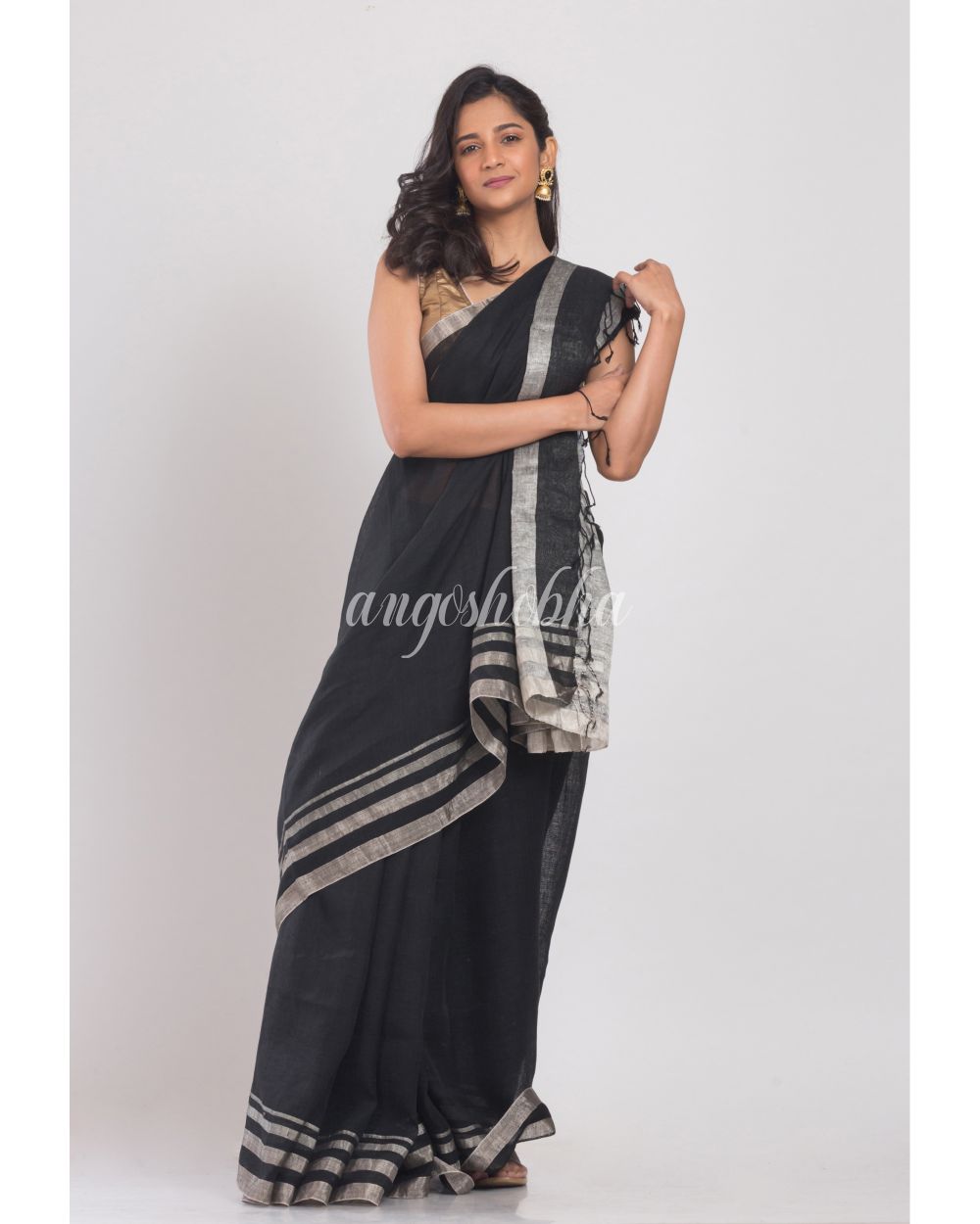Black Handloom Linen Saree Silver Zari Border And Pallu angoshobha