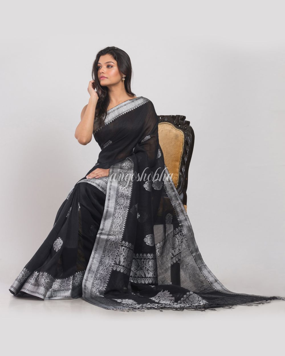 Black Handwoven Linen Saree angoshobha