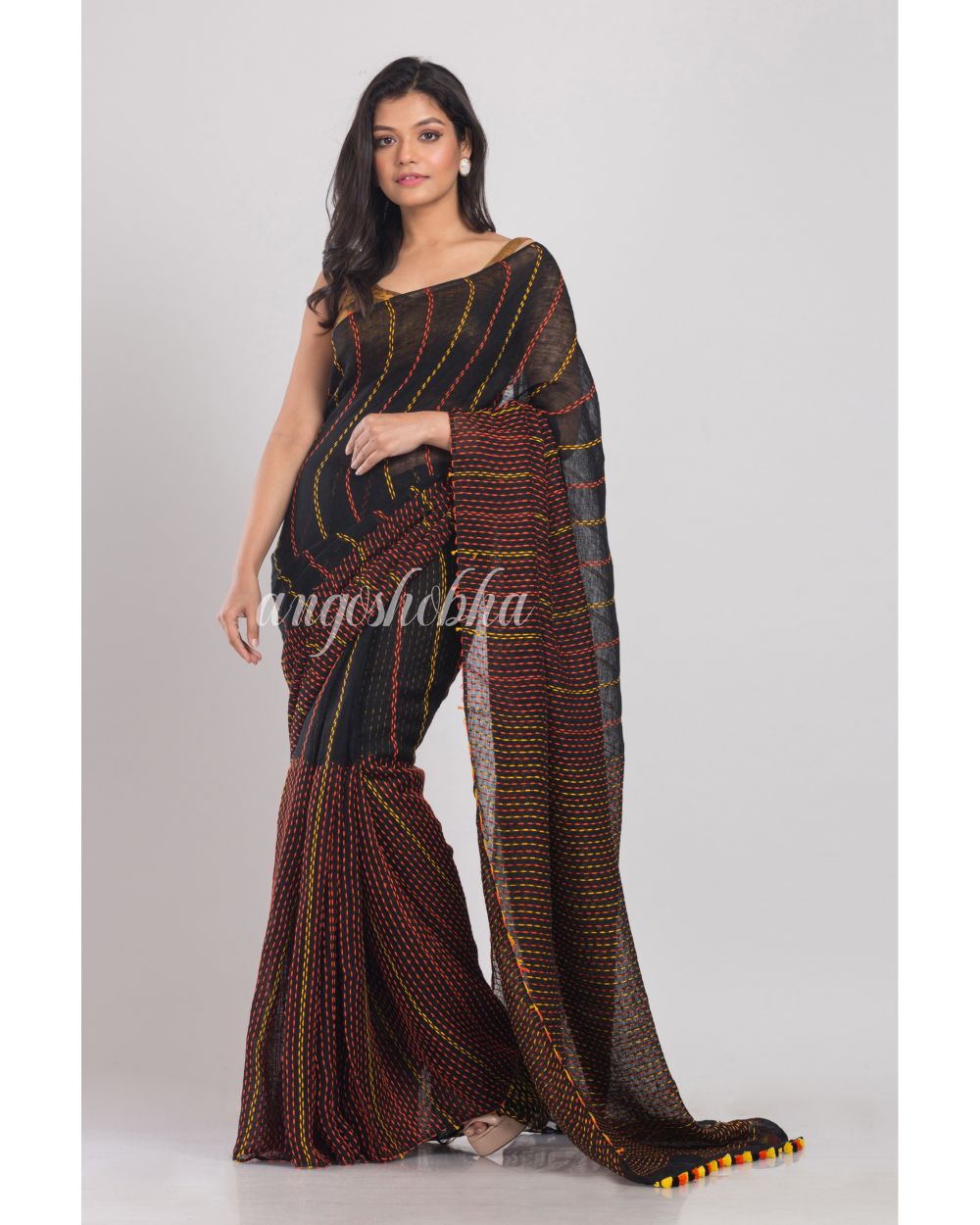 Black Handwoven Linen Saree angoshobha