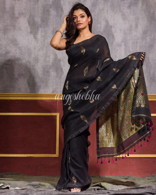 Black Handwoven Linen Saree angoshobha