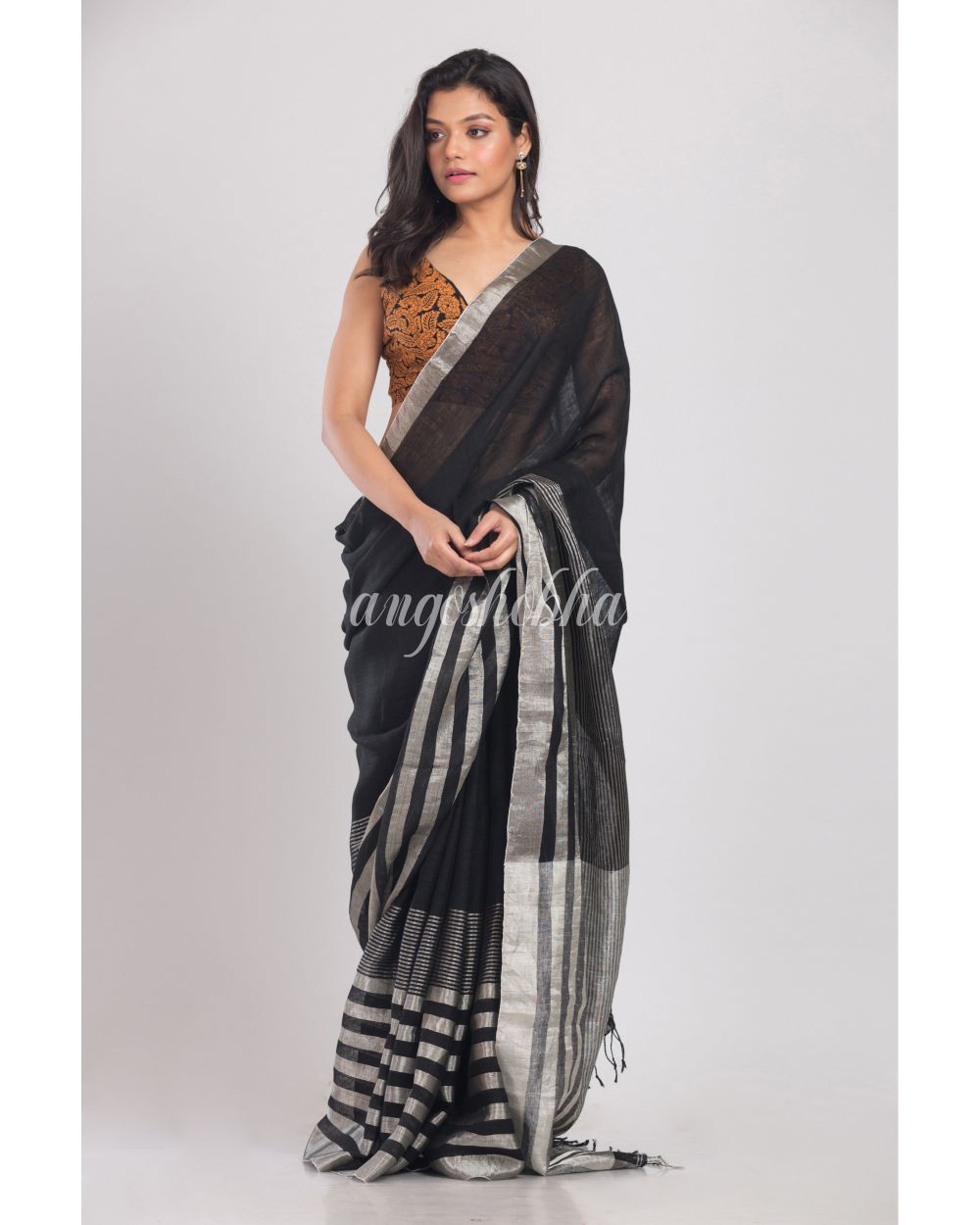 Black Handwoven Linen Saree angoshobha