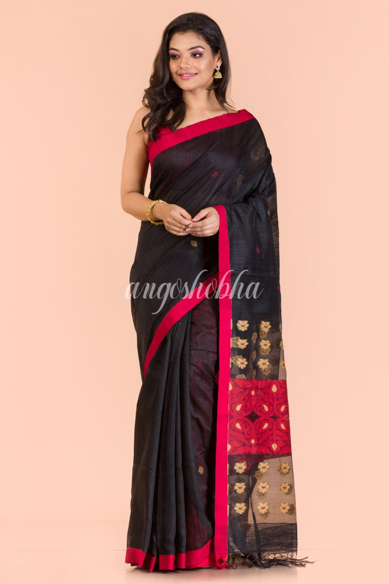 Black Handwoven Matka Silk Saree