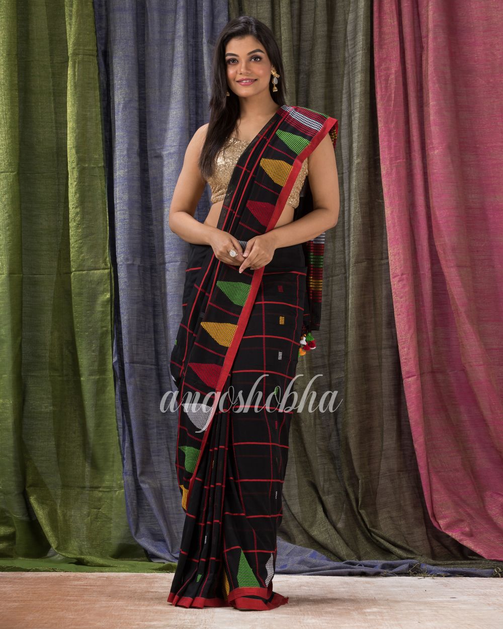 Black Traditional Jamdani Cotton Saree angoshobha