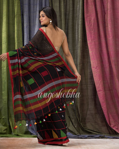 Black Traditional Jamdani Cotton Saree angoshobha