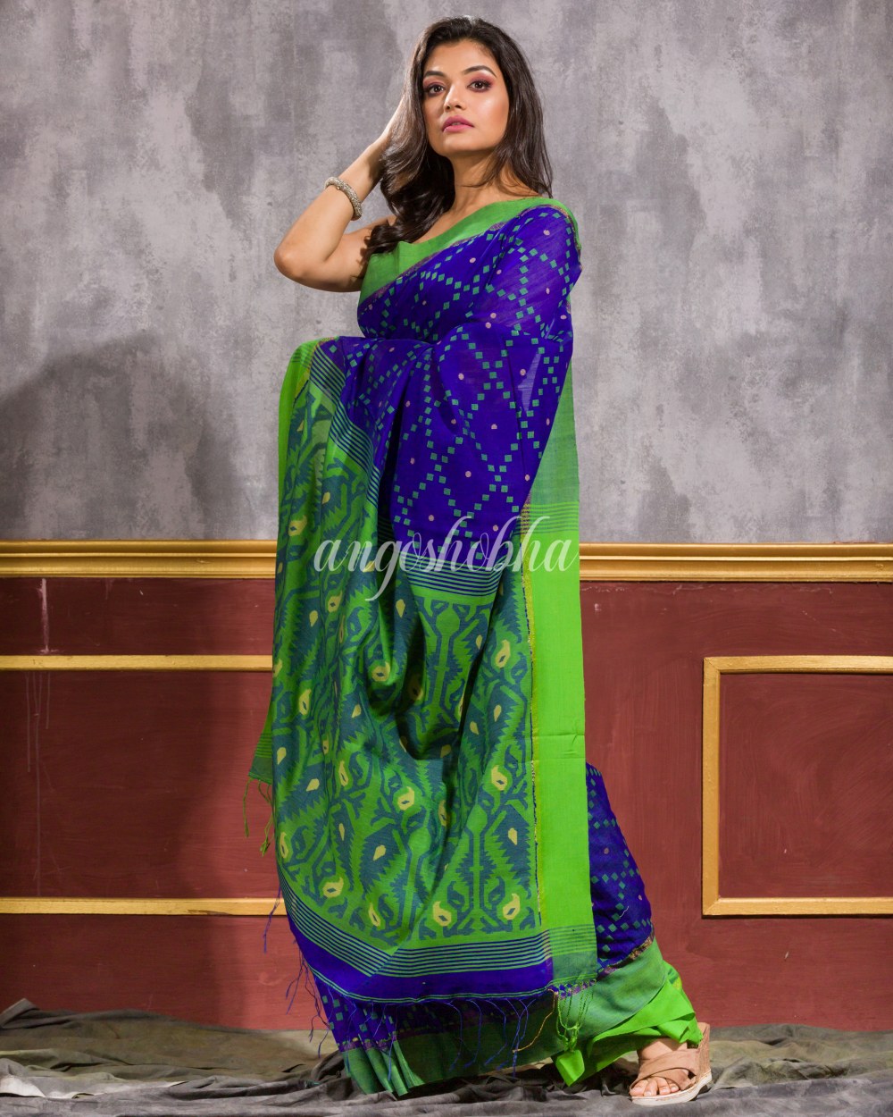 Blue Blended Cotton Dhakai Jamdani Saree angoshobha