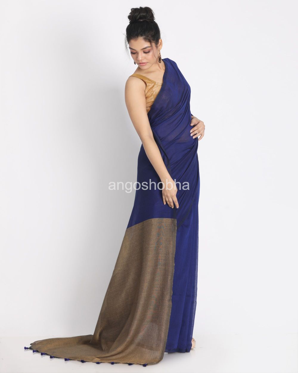 Blue handspan cotton handwoven saree angoshobha