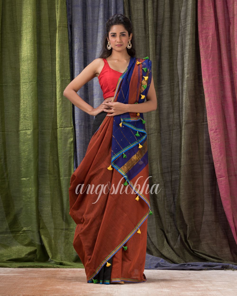 Cotton Blend Maroon Black Handloom Saree angoshobha
