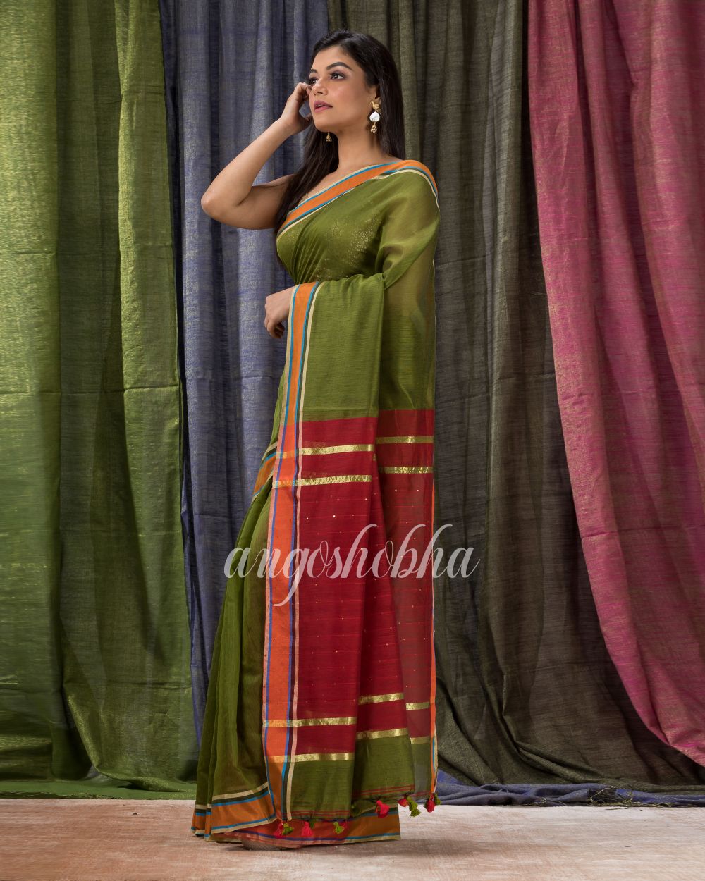 Cotton Blend Olive Green Handloom Saree angoshobha
