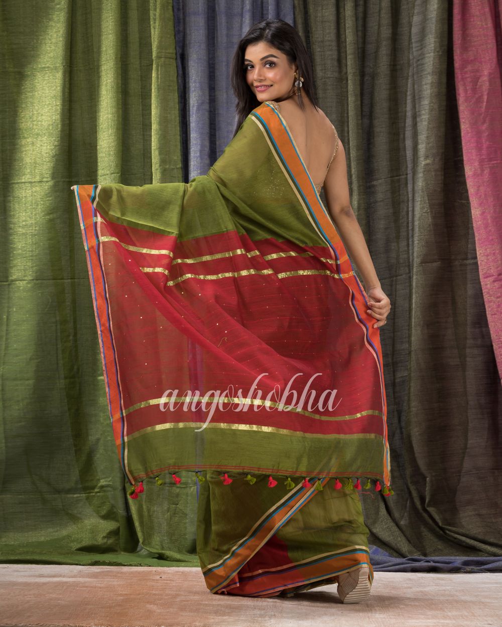 Cotton Blend Olive Green Handloom Saree angoshobha