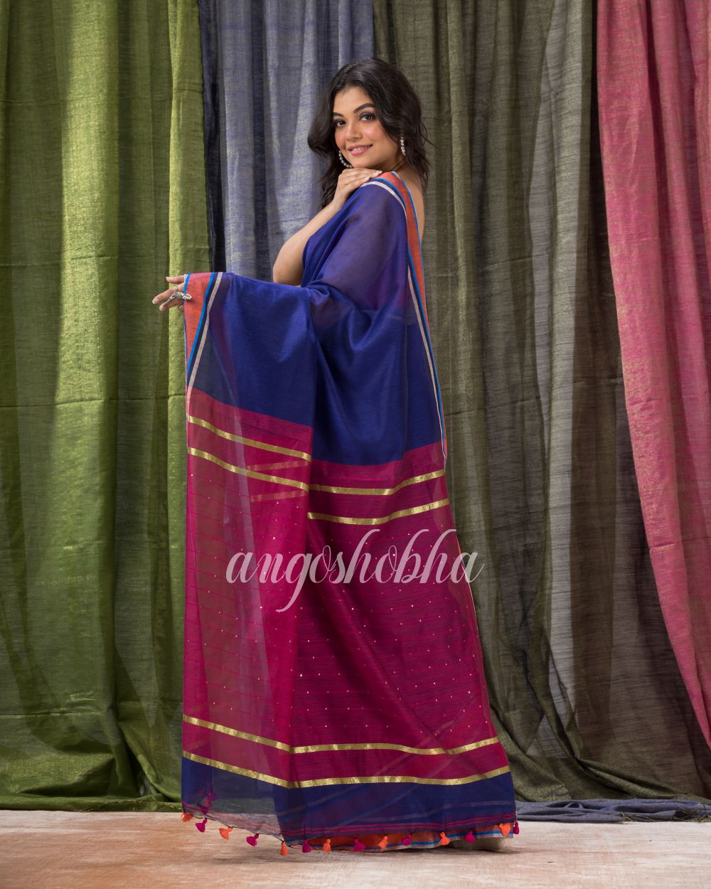 Cotton Blend Royal Blue Handloom Saree angoshobha
