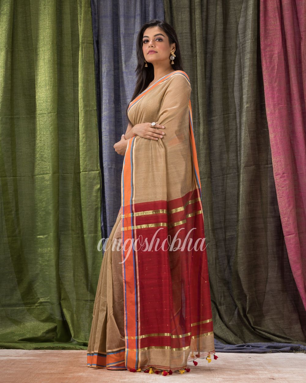 Cotton Blend Tan Handloom Saree angoshobha