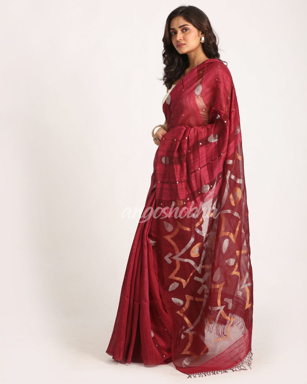 Dark Fuchia Matka Silk Handloom Traditional Sequin Jamdani Saree angoshobha