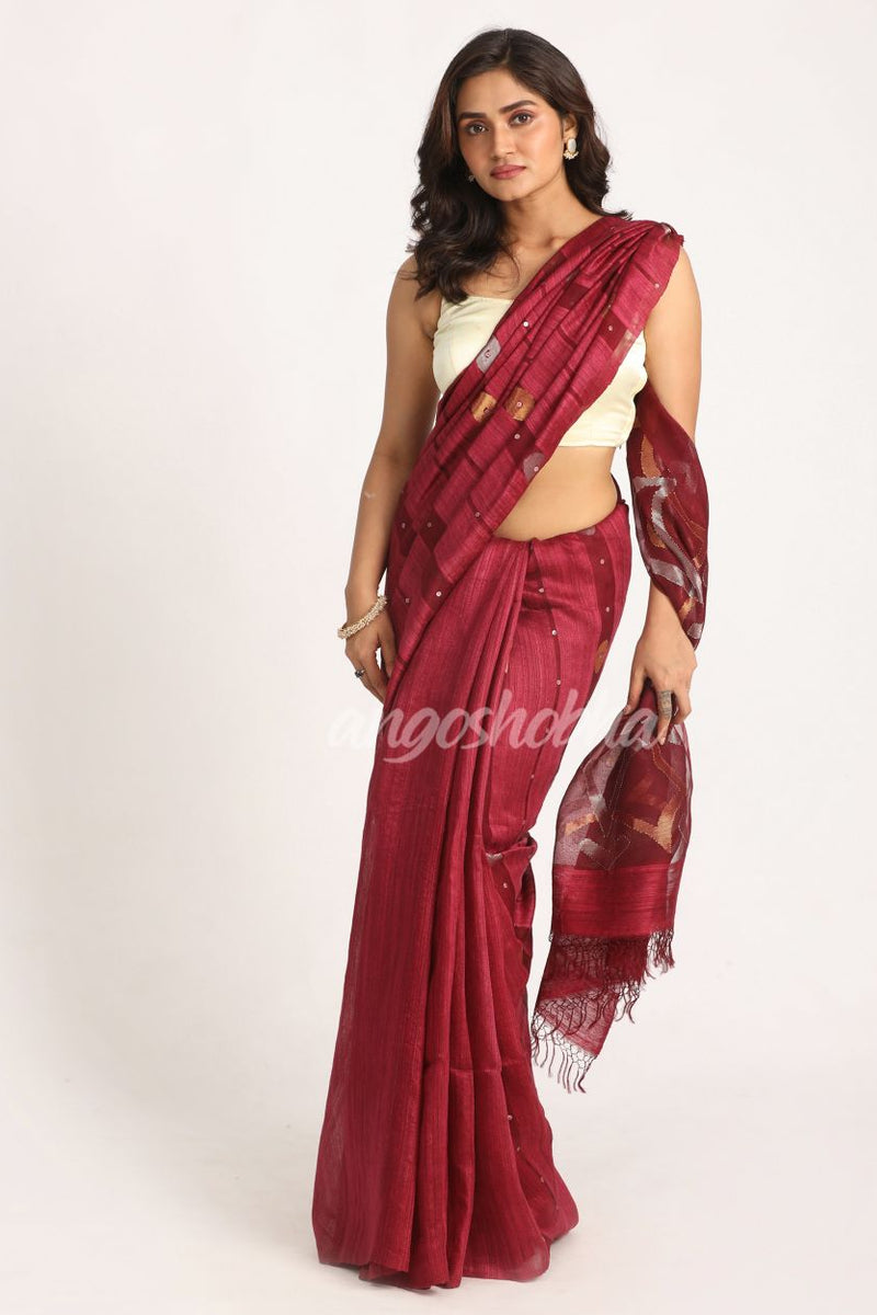 Dark Fuchia Matka Silk Handloom Traditional Sequin Jamdani Saree