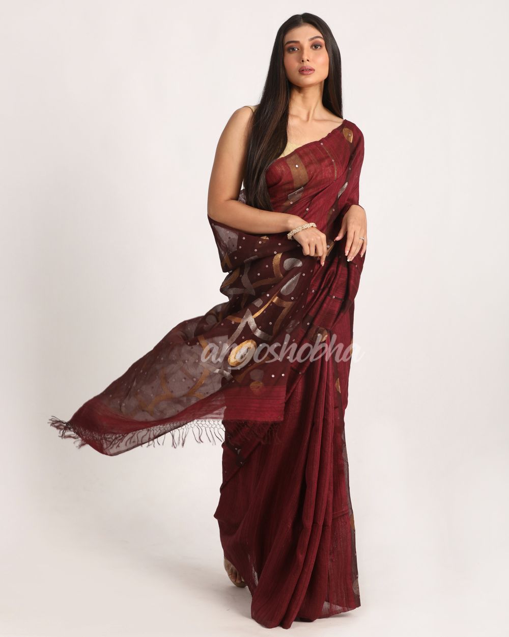 Deep Maroon Matka Silk Handloom Traditional Sequin Jamdani Saree angoshobha