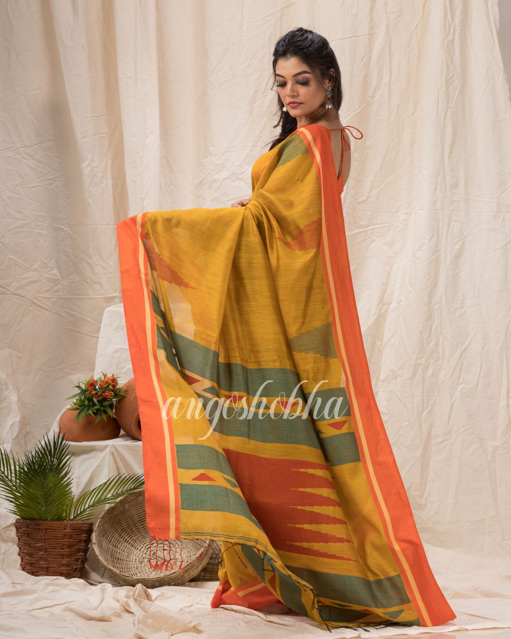 Golden Yellow Cotton Blend Temple Border Jamdani Saree angoshobha