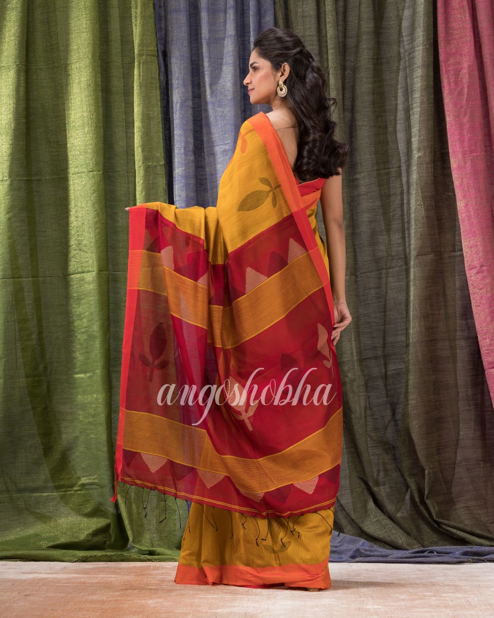 Golden Yellow Cotton Blend Traditional Jamdani Saree angoshobha