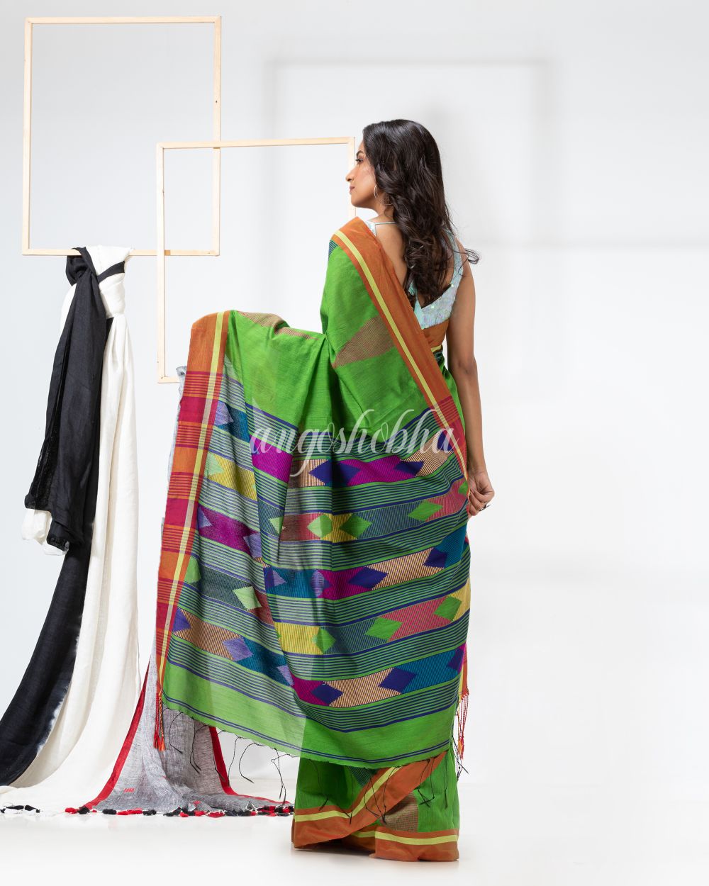 Green Cotton Blend Festive Jamdani Saree angoshobha