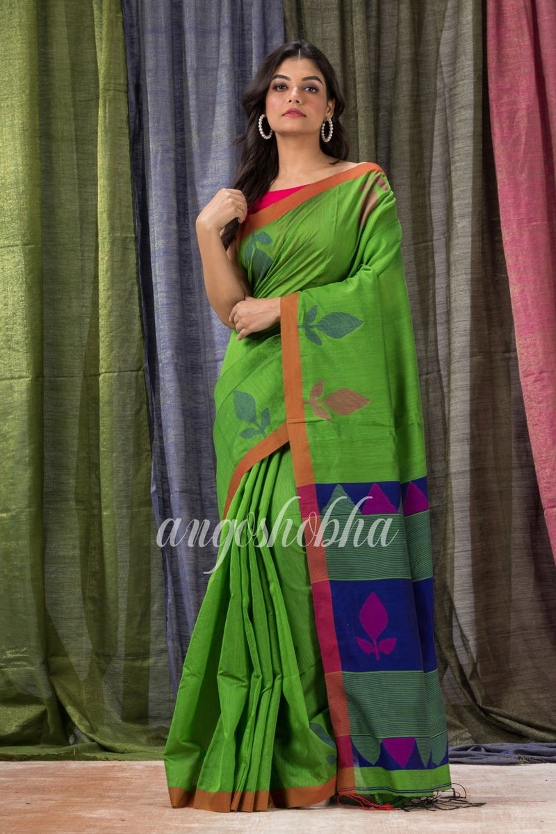 Green Cotton Blend Traditional Jamdani Saree