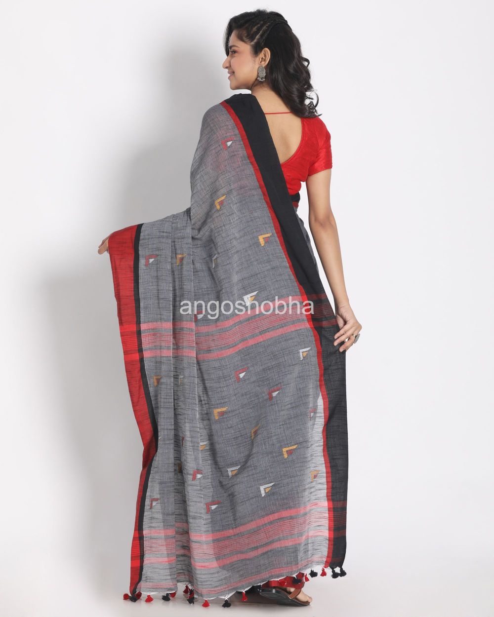 Grey Cotton Handloom Tangail Saree angoshobha