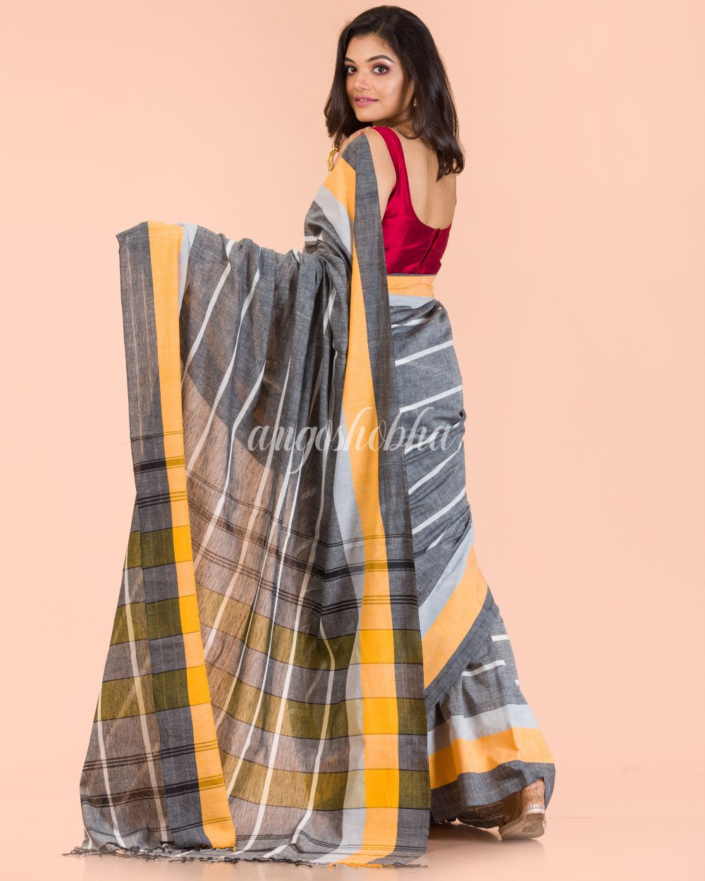 Grey Handwoven Cotton Saree angoshobha