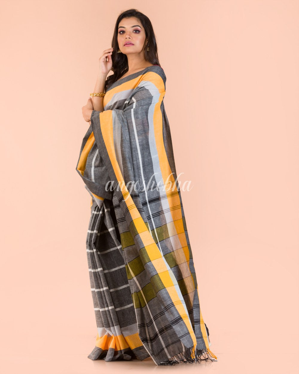 Grey Handwoven Cotton Saree angoshobha
