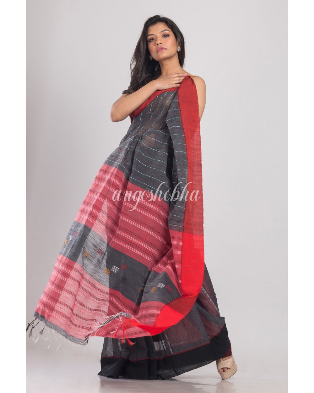 Grey Handwoven Cotton Silk Saree angoshobha
