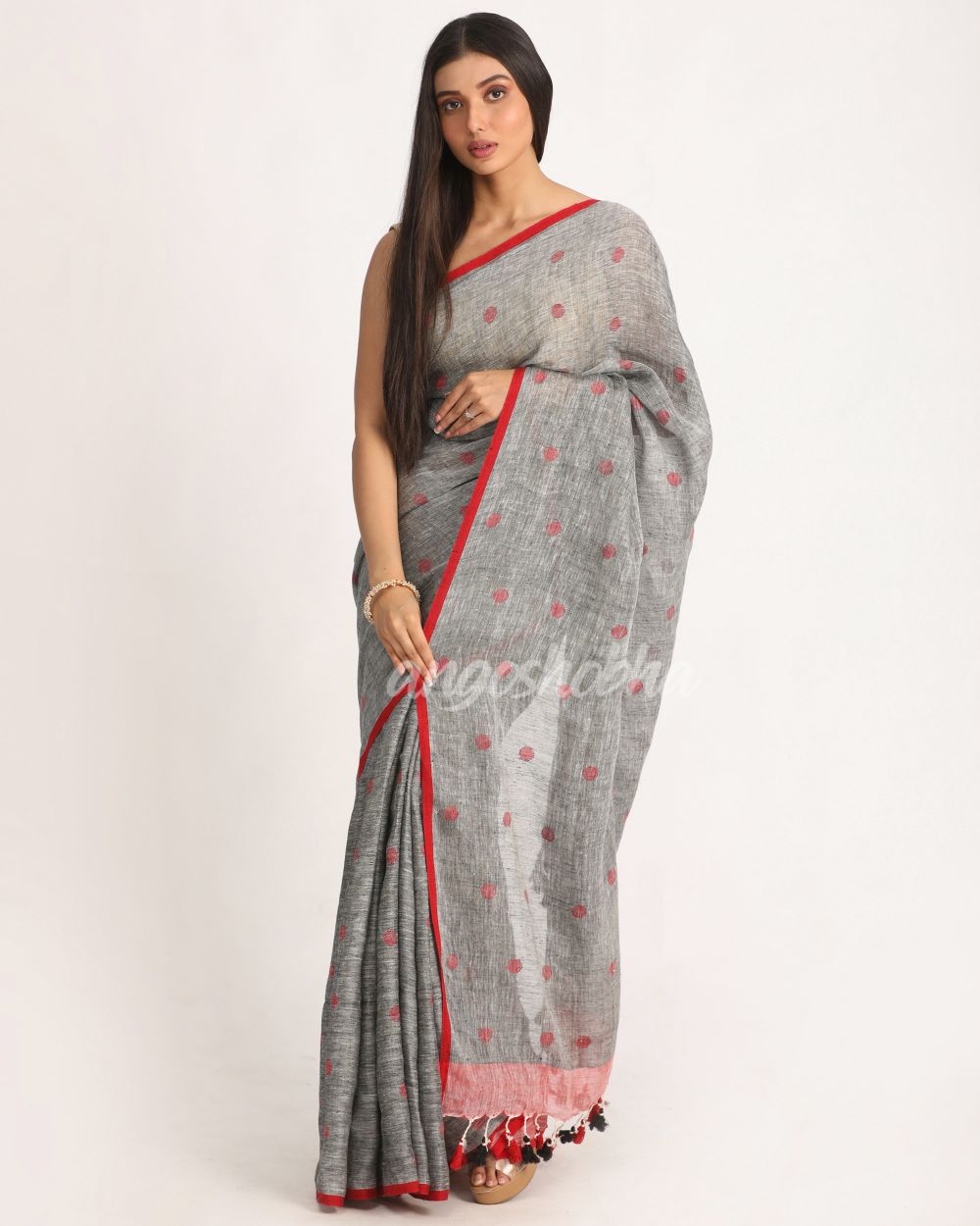 Grey Traditional Handloom Linen Jamdani Saree angoshobha